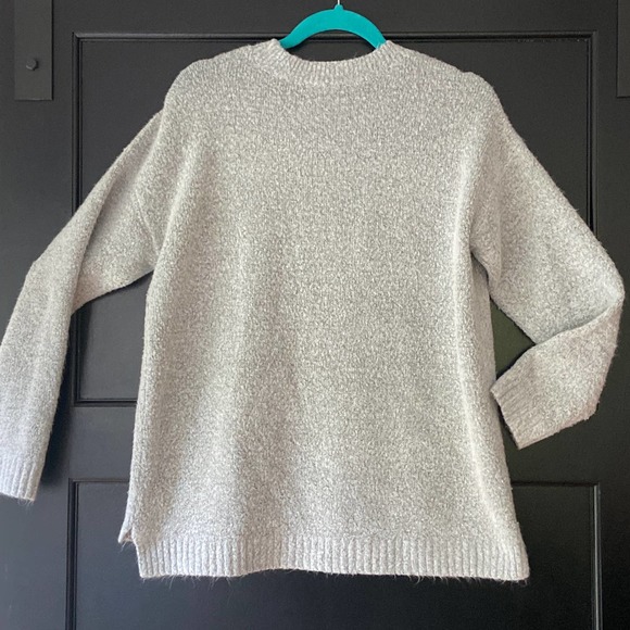Chelsea and Theodore Gold Star Sweater Sz L - Picture 5 of 5